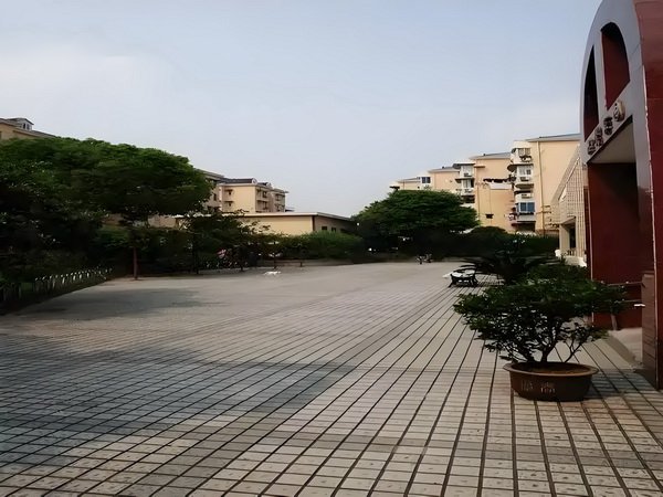 丁子朗認TVB劇集的確開少咗，放眼世界：唔係淨係得敞台